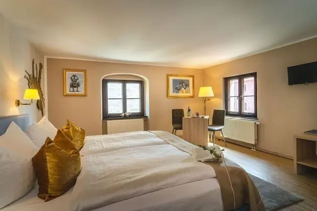 Comfort Tek Büyük Yataklı Oda
