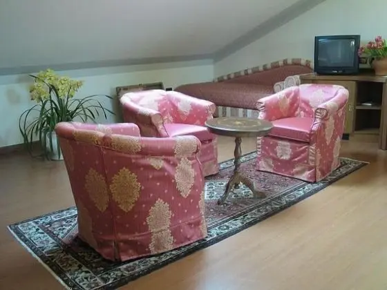 Tek Büyük veya İki Ayrı Yataklı Oda