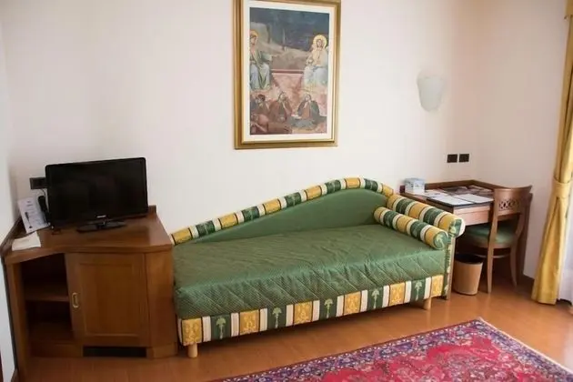 Tek Kişilik Oda