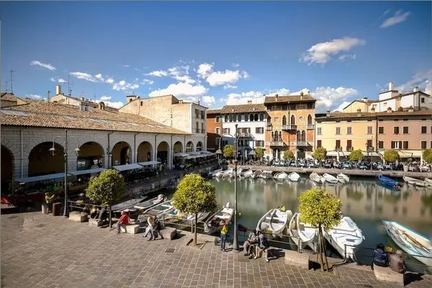 Büyük Yataklı Tek Kişilik Oda, Liman Manzaralı