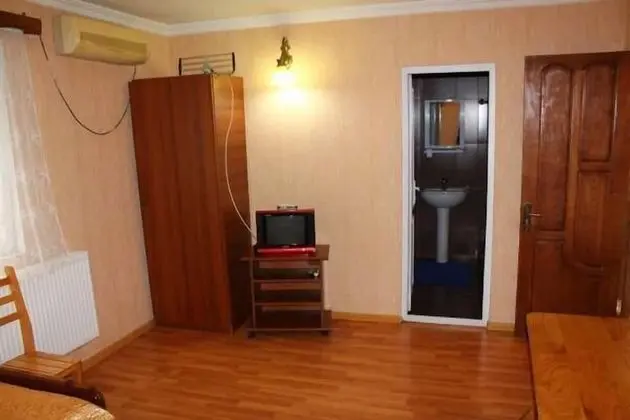 Basic Tek Büyük veya İki Ayrı Yataklı Oda
