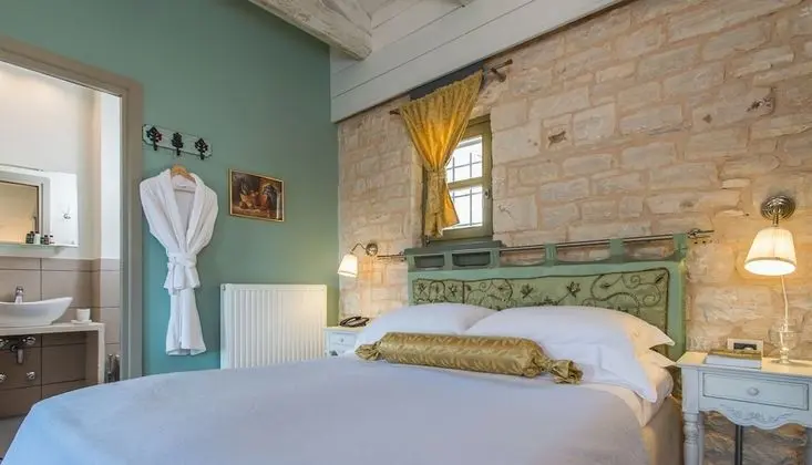 Bridal Suite with jacuzzi and fireplace