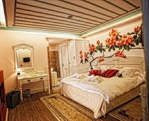 Design Oda, Şömine, Dağ Manzaralı