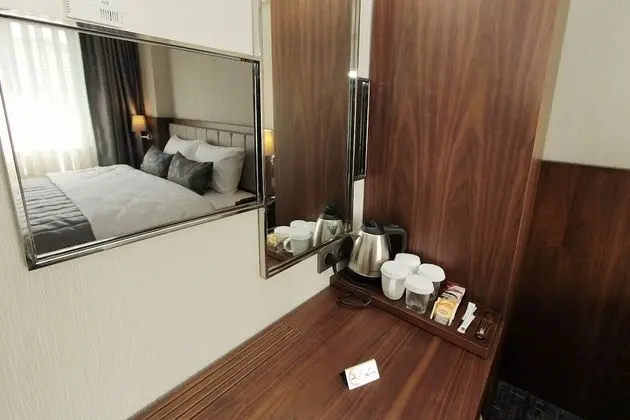 Comfort Tek Büyük Yataklı Oda