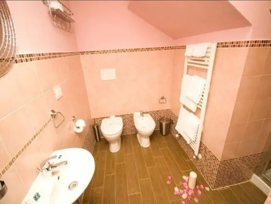 Dört Kişilik Oda, Özel Banyo