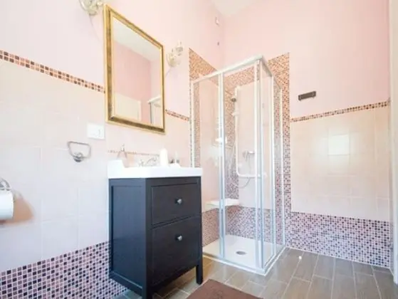 Dört Kişilik Oda, Özel Banyo