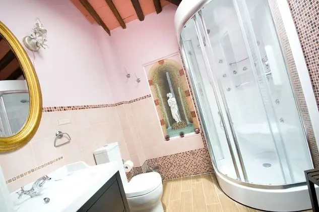 Tek Büyük Yataklı Oda, Özel Banyo