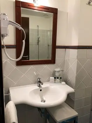 Classic Tek Büyük Yataklı Oda