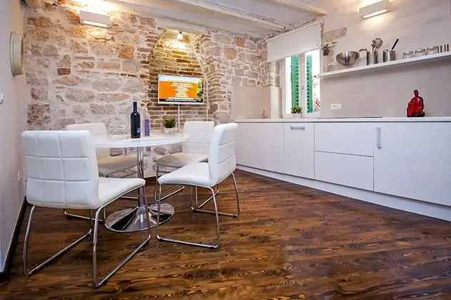 Deluxe Apart Daire