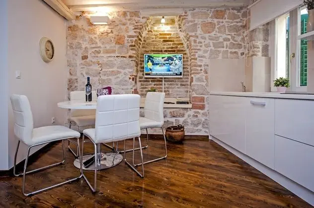 Deluxe Apart Daire