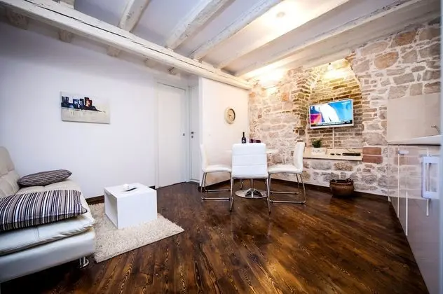 Deluxe Apart Daire