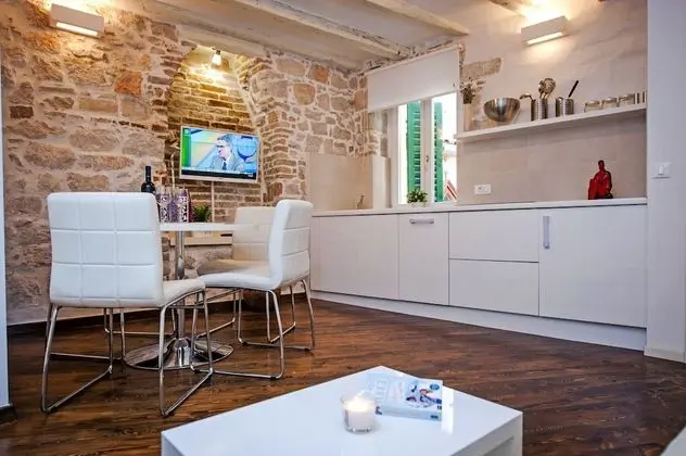 Deluxe Apart Daire