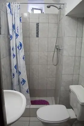 İki Ayrı Yataklı Oda, Banyolu/Duşlu
