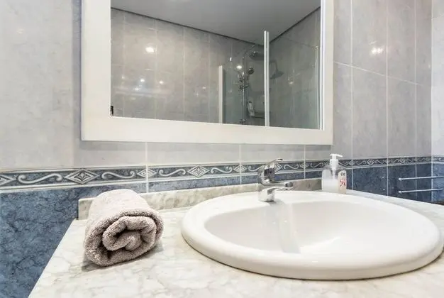 Apart Daire, 3 Yatak Odası, Nehir Manzaralı