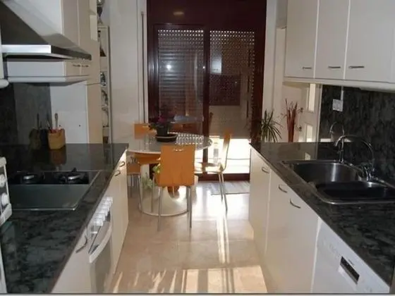 Apart Daire, 4 Yatak Odası