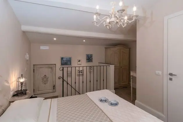 Deluxe Tek Büyük Yataklı Oda (Angel)