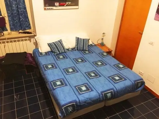 Üç Kişilik Oda