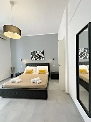 Luxury Tek Büyük Yataklı Oda