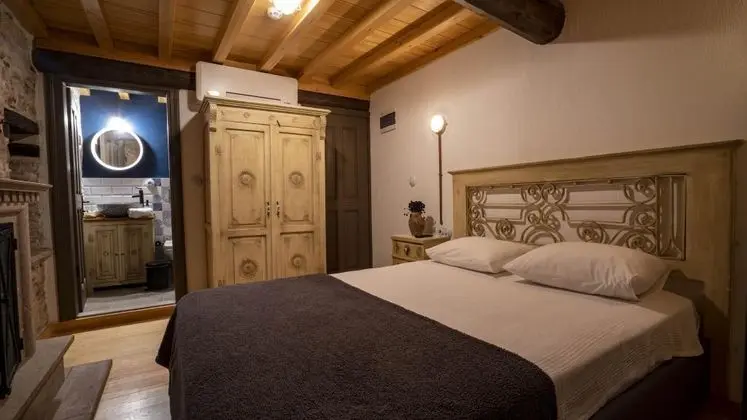 Standart Oda, Sokak Manzaralı