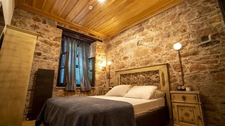 Standart Oda, Sokak Manzaralı