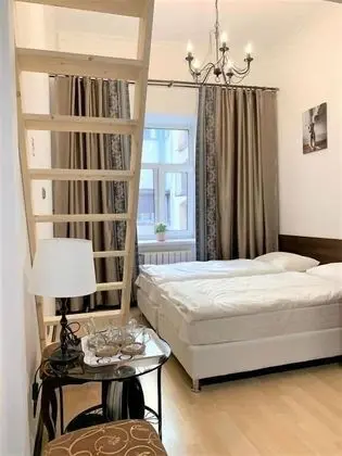 Üç Kişilik Oda