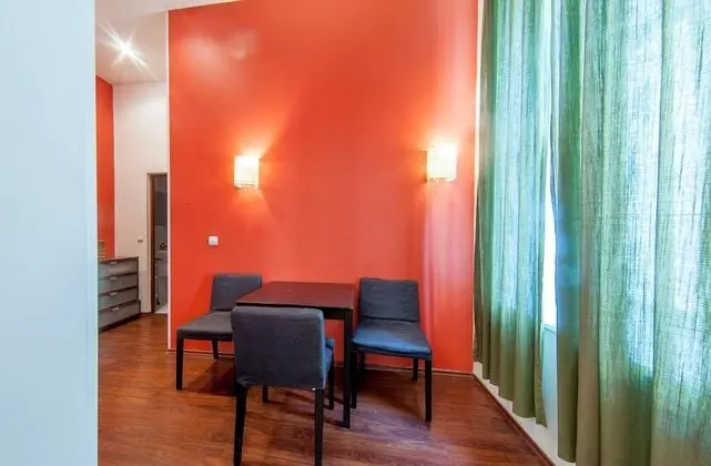 Apart Daire (10 Admiralteyskiy Prospekt)