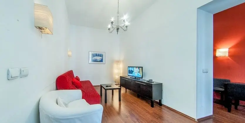 Apart Daire (10 Admiralteyskiy Prospekt)