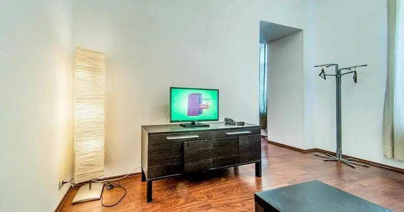 Apart Daire (10 Admiralteyskiy Prospekt)