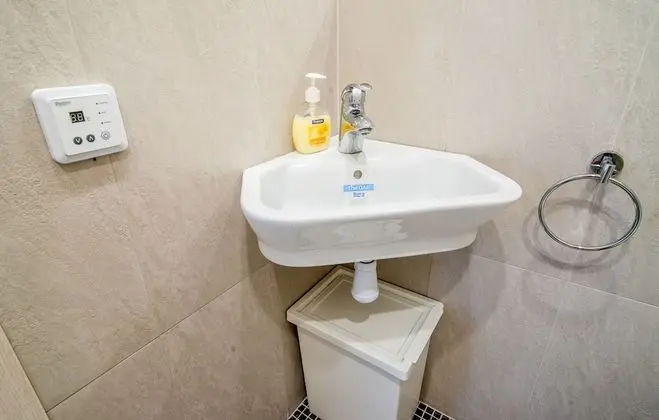 Apart Daire (22 Gorokhovaya Street)