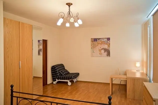 Apart Daire (9 Malaya Morskaya Street)