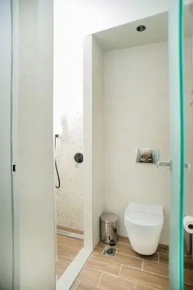 Luxury Tek Büyük Yataklı Oda, 1 Yatak Odası, Sigara İçilmez, Kısmi Deniz Manzaralı