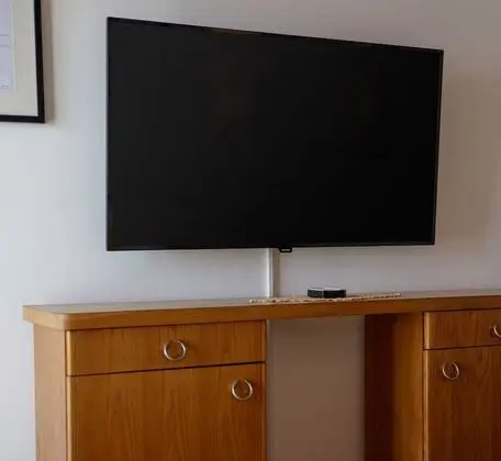 Tek Büyük Yataklı Oda, Balkon, Deniz Manzaralı (2nd Floor)