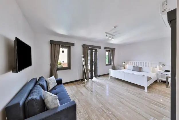 Deluxe Triple Room, Bahçe Manzaralı, 2. Kat Balkonlu