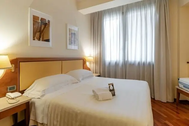 Comfort Tek Büyük veya İki Ayrı Yataklı Oda