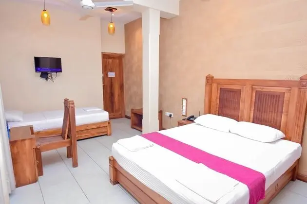 Deluxe Üç Kişilik Oda, Göl Manzaralı