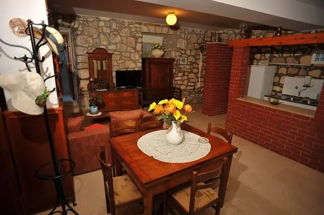 Apart Daire (Piv - 10 m from beach - A1(6))