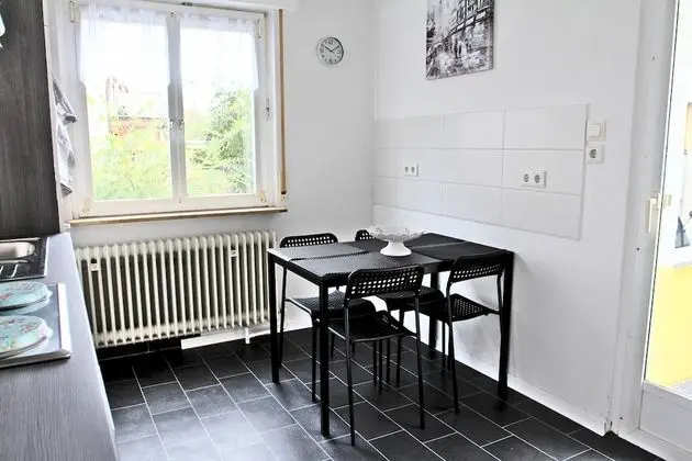 Tek Büyük Yataklı Oda, Ortak Banyo (Room 1)