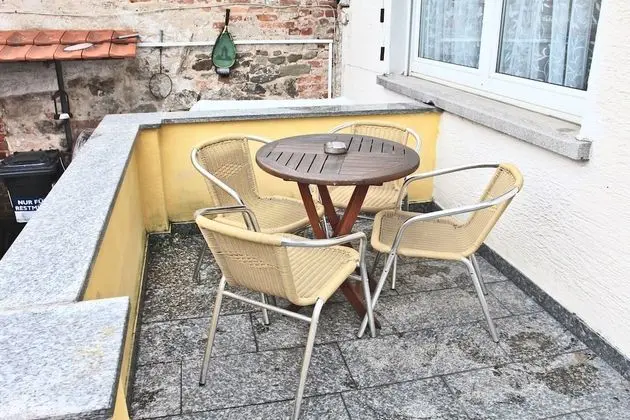 Tek Büyük Yataklı Oda, Ortak Banyo (Room 2)