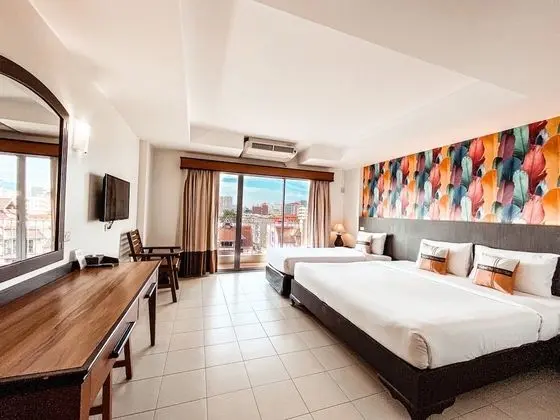 Deluxe Üç Kişilik Oda