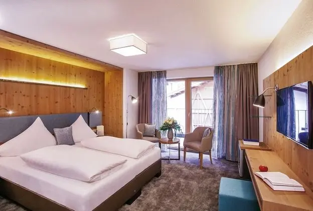 Classic Tek Büyük Yataklı Oda