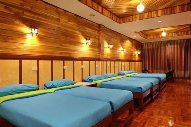 Suite for 6 persons