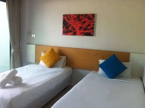 Standard Twin Bed