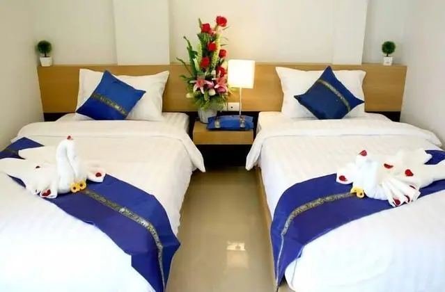 Deluxe Twin Bed with Balcony