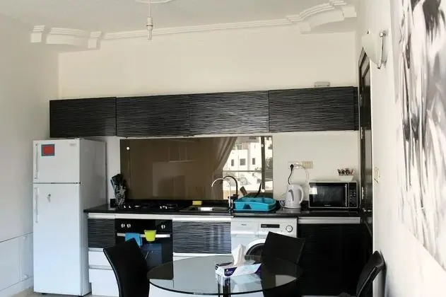 City view Small 2 bedroom apartment