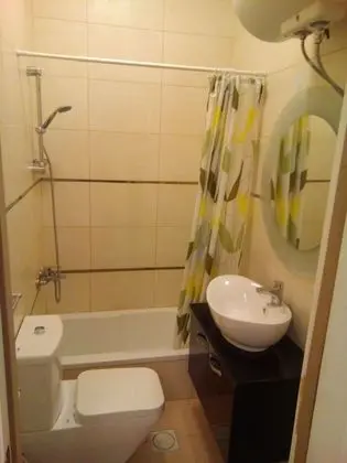 City view Small 2 bedroom apartment