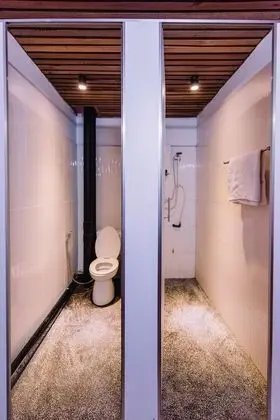 Deluxe Ortak Ranzalı Oda