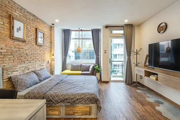 Standard Stüdyo, Şehir Manzaralı