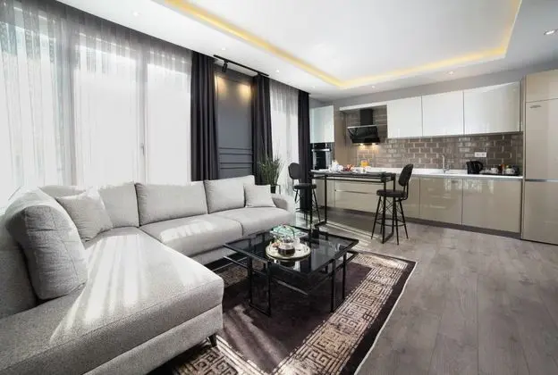 Family King Suite