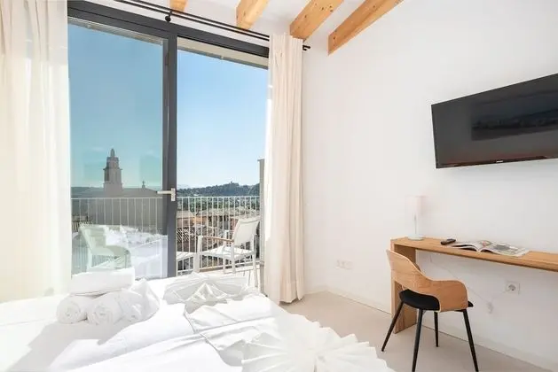 Oda, Balkon, Şehir Manzaralı
