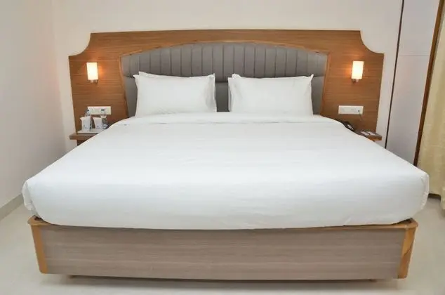 Deluxe Oda, 1 En Büyük (King) Boy Yatak, Sigara İçilmez, Şehir Manzaralı